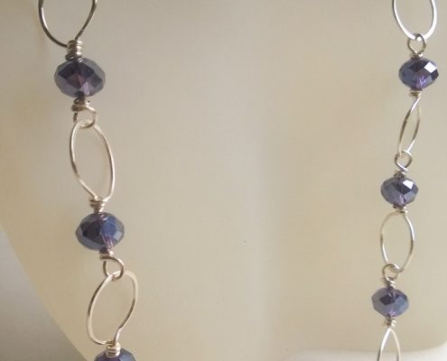 Hammered Wire Loop Necklace
